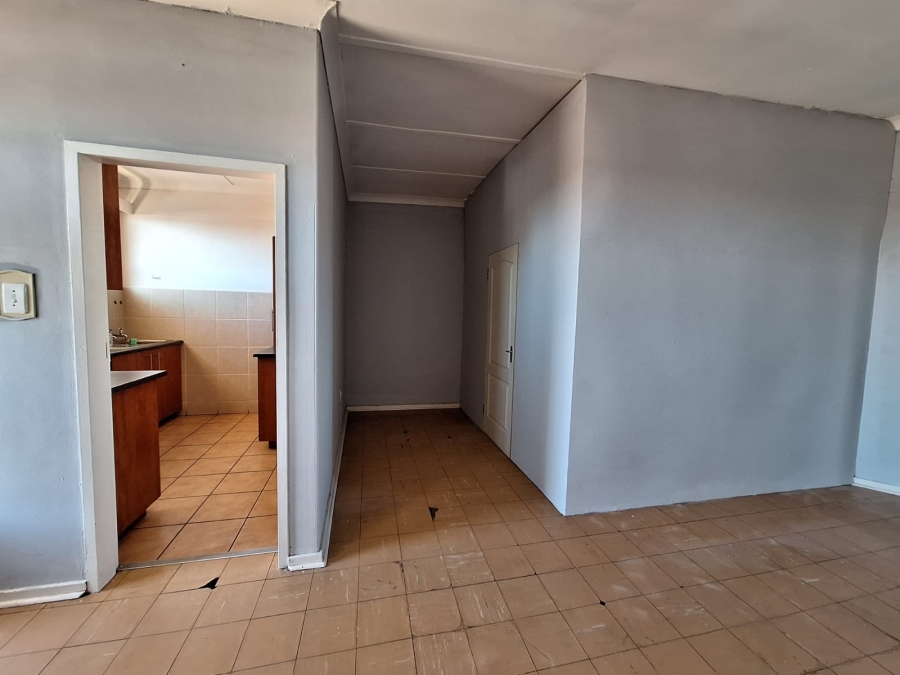 2 Bedroom Property for Sale in Potchefstroom North West